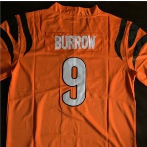 Brand new NFL Joe Burrows #9 Cincinnati Bengals Stitched Jersey. Mens size Large